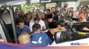 Jenazah Anggota BPK Haerul Saleh Diberangkatkan ke Kolaka