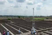 Mahasiswa Ciptakan Turbin Angin Terangin untuk Petani