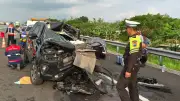 Mobil Anggota DPR Gus Hilman Kecelakaan di Tol Paspro, Dua Staf Tewas