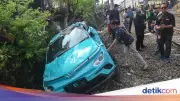 Pemeriksaan Taksi Green SM Terkait Tabrakan KA di Bekasi Ditunda