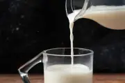 Penyebab dan Gejala Alergi Susu Sapi pada Anak, Orangtua Wajib Tahu