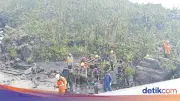 Pilu Istri WN Singapura Baru 6 Bulan Nikah, Suami Tewas di Gunung Dukono