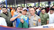 Polda Sumsel Kawal Aksi Damai 416 Buruh May Day 2026, Potong Tumpeng Bersama