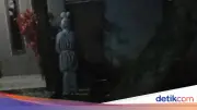 Polisi Selidiki Motif 'Pocong' Teror Rumah Warga di Cibinong Bogor