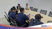 Polri Evakuasi 2 WNI Korban Sekap Sindikat Penyelundup Timah di Malaysia
