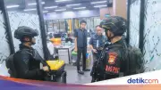 Polri Rilis Kasus Judol dan Penipuan Internasional di Hayam Wuruk Siang Ini