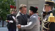 Prabowo dan Macron Bahas Kerja Sama Energi hingga Pendidikan di Paris