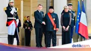 Prabowo Hadiri Jamuan Malam di Paris, Kenakan Penghargaan Tertinggi Prancis