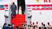 Prabowo Temui Macron di Paris, Tingkatkan Kemitraan Strategis