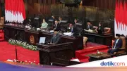 Prabowo Terbitkan PP Baru, Ekspor Sawit dan Batubara Wajib Lewat BUMN