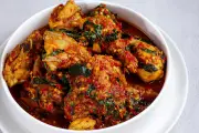 Resep Ayam Rica-Rica Pedas Gurih untuk Lauk Keluarga