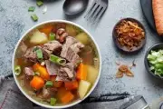 Resep Sup Daging Sapi Kental Tanpa Repot, Enak dan Praktis