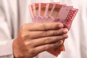 Rupiah Tembus Rp 17.602 per Dollar AS, Terendah dalam Sepekan