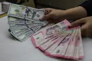Rupiah Terus Melemah ke Rp 17.400 per Dolar AS, Ini Penyebabnya