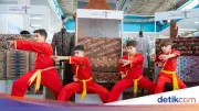 Tari Kandangan dan Pencak Silat Meriahkan SITEV 2026 di Aljazair