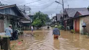 Tiga Kabupaten di Sumut Dilanda Banjir, Ratusan Jiwa Mengungsi