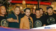 Viral Yakuza Maneges Tempel Stiker di PKL, Pendiri Bantah Pungli