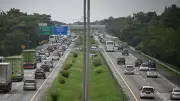 Volume Lalu Lintas Tol Jabodetabek dan Jabar Meningkat saat Libur Iduladha