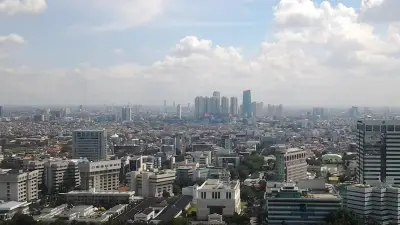 Cuaca Jakarta Rabu 24 Juni 2026: Pagi Cerah, Siang Hujan Ringan