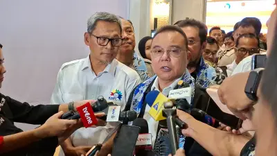 Dasco Telepon Dirut Pertamina Bahas Ancaman PHK 55.000 Pekerja Akibat Gas Industri