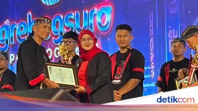 Debut di Piala Presiden, Reog Sekolah Rakyat Ponorogo Raih Penghargaan