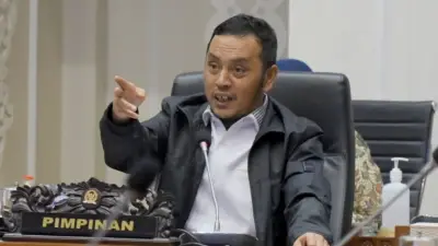 DPR Tegur Menteri HAM Pigai Usul Anggaran Mendadak di Tengah Rapat