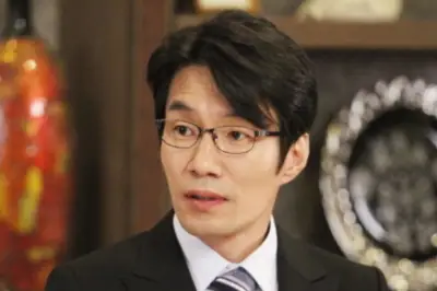 Drama Terakhir Song Young Kyu Tayang di Netflix