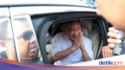 Eks PM Thailand Thaksin Shinawatra Bebas Berkat Ampunan Raja