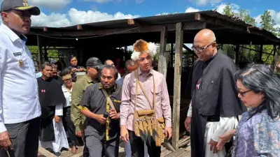 Gibran Tanam Pohon Cemara di Katedral Asmat, Simbol Keberlanjutan