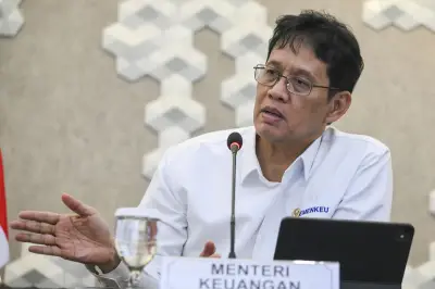 Hoaks! Video Keluarga Kaya Mendapat Dana Hibah dari Menkeu Purbaya