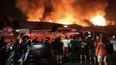 Kebakaran Hebat di Kemayoran, 33 Unit Damkar dan 100 Personel Dikerahkan