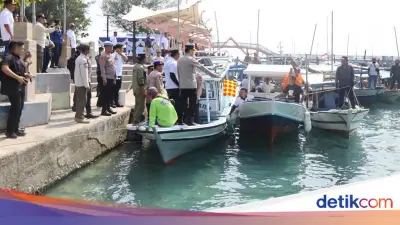 Lomba Mancing dan Balap Kapal Sambut HUT Bhayangkara ke-80 di Kepulauan Seribu