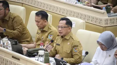 Mendagri Tito Tegaskan Tak Ada Opsi Pemberhentian PPPK dan Honorer