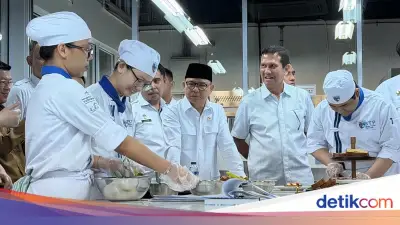 Menteri P2MI Resmikan Migrant Center di Batam untuk Bangun Ekosistem SDM Global