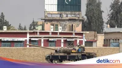 Pakistan Serang Lagi Afghanistan, 36 Tewas Termasuk Wanita dan Anak