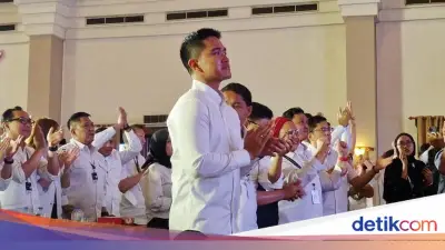 PSI: Jokowi Segera Berjaket Partai, Kaesang Punya Hitungan Politik