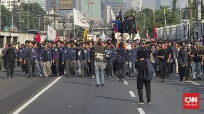 Ribuan Mahasiswa Demo di DPR, Kritik MBG hingga Pemborosan APBN