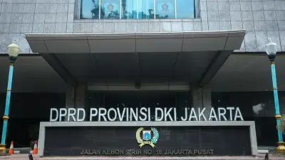 Suhud Alynudin Resmi Dilantik sebagai Ketua DPRD DKI Jakarta Gantikan Khoirudin
