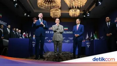 Trump Ancam Perang Lagi dengan Iran yang Tutup Selat Hormuz