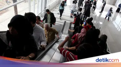Viral Anker Lari Lawan Arah di Eskalator, KAI Commuter Beri Peringatan