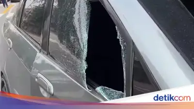 Viral Bang Jago Ngebut di Busway Otista Tabrak Mobil, Kaca Pecah