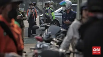 Viral Polisi di Jakarta Pungli Minta Isi Saldo e-Money Rp300 Ribu