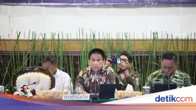 Wamendagri Dorong Sinergi Antarwilayah Kendalikan Karhutla Hadapi El Nino