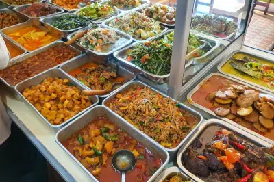 Warteg di Indonesia Alami Shrinkflation Akibat Kenaikan Harga Bahan Baku