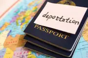 8 WNA China Dideportasi karena Kerja Ilegal di Surabaya