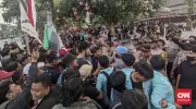 Aksi Demo di DPRD Solo: Dua Mahasiswa Diamankan lalu Dibebaskan