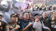 Belasan Ribu Massa di Jember Dukung Program Strategis Prabowo, Minta MBG Dilanjutkan