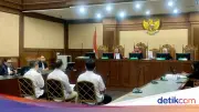 Bos Blueray Minta Vonis Ringan, Sebut Suap karena Tekanan Pejabat Bea Cukai