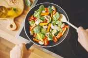 Cara Masak Sayuran Tepat agar Nutrisi Tidak Hilang, Kata Ahli Gizi