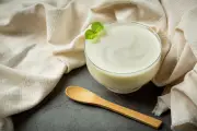 Frozen Yogurt Tak Lebih Sehat dari Es Krim untuk Diet